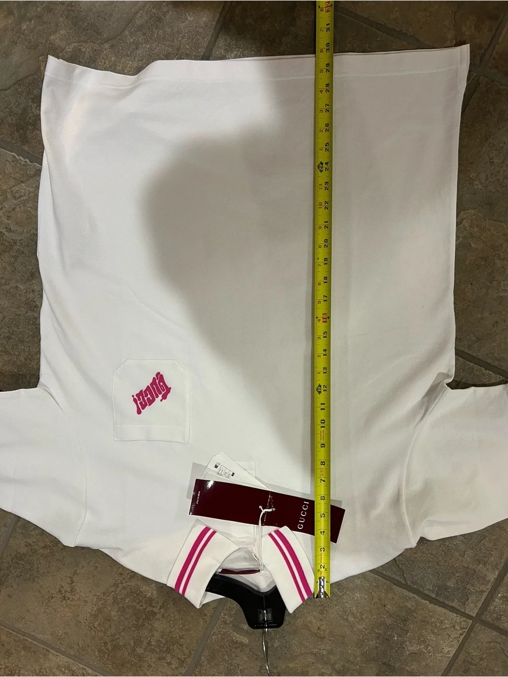Men's Gucci polo shirt with pink embroidered logo and trim size XL made in Italy